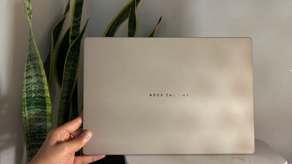 Asus Zenbook A14